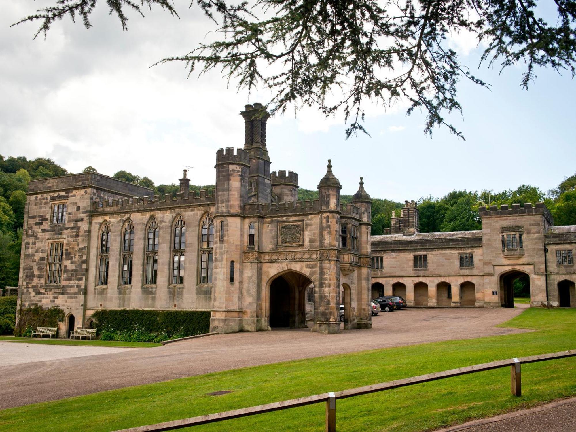 Yha Ilam Hall Hostel Ashbourne  Exterior photo